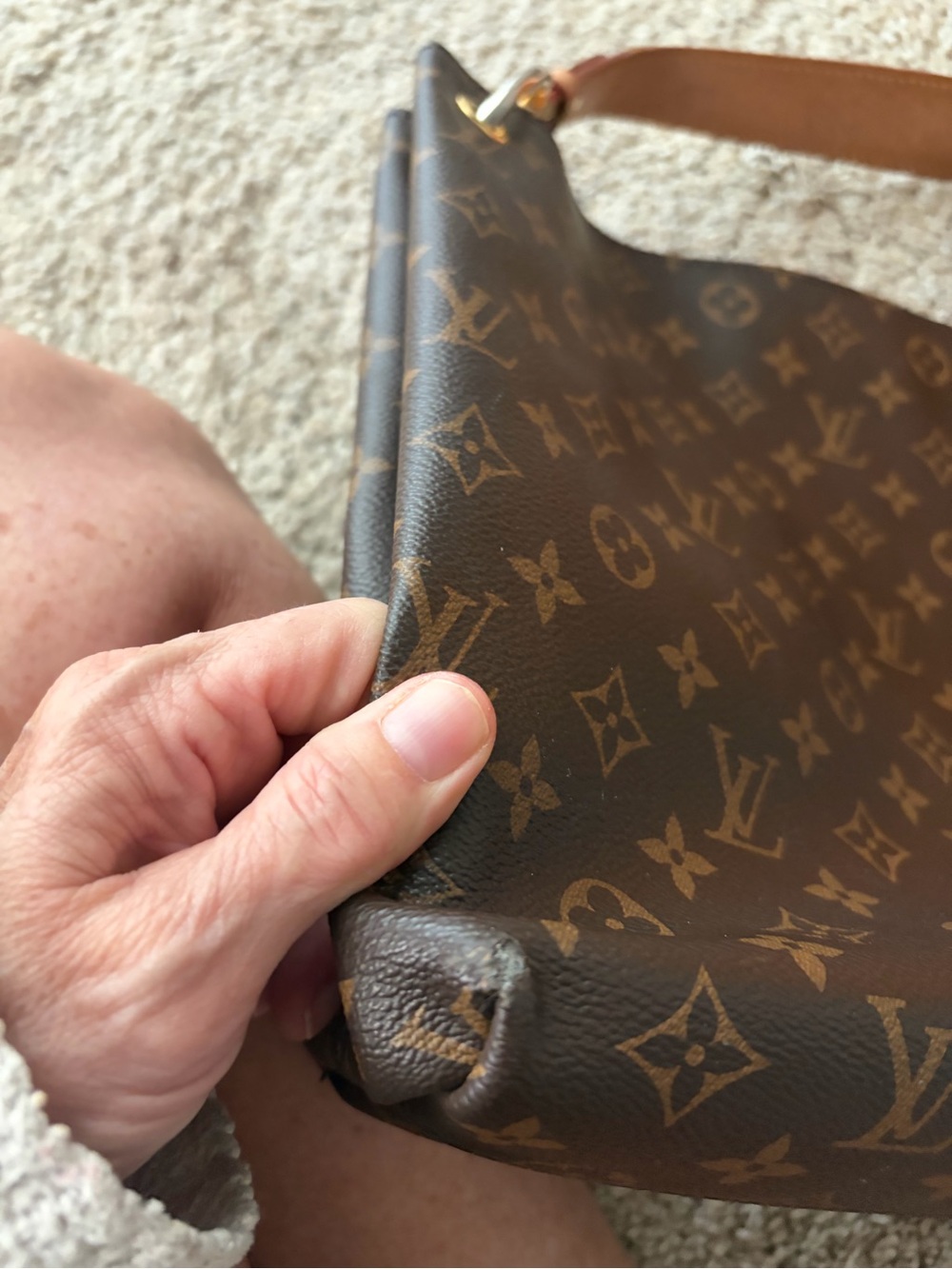 Louis Vuitton Graceful PM Monogram Canvas Shoulder Bag with Tan Handle - Picture 9 of 14